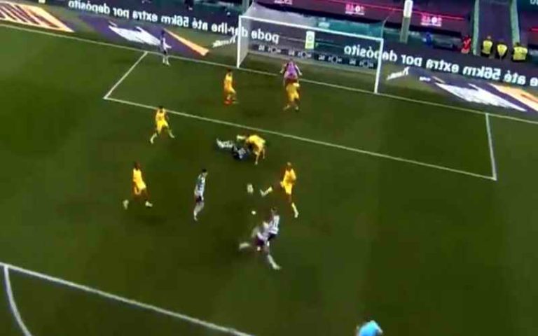 Ovo je najsmešniji gol u istoriji fudbala