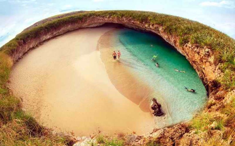 Plaža ljubavi nastala bombardovanjem