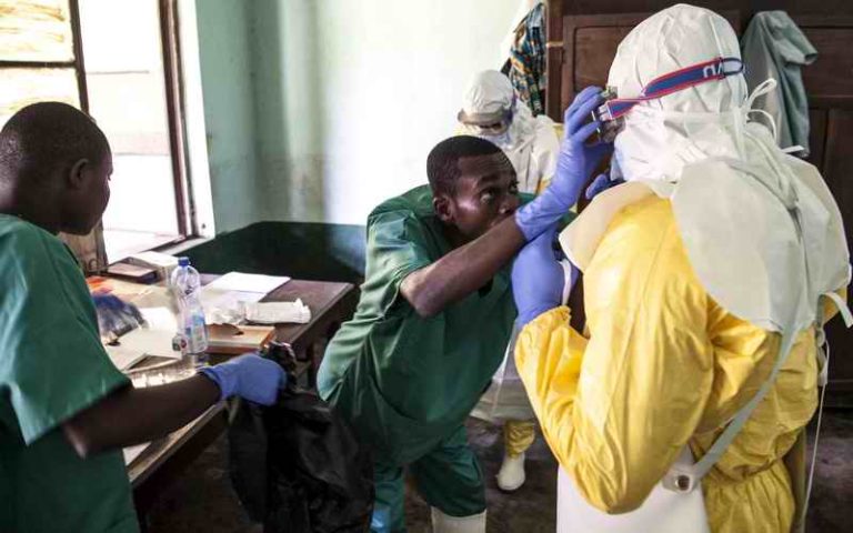 Ko širi srednjovekovnu epidemiju opake bolesti na vrhuncu tehničke civilizacije